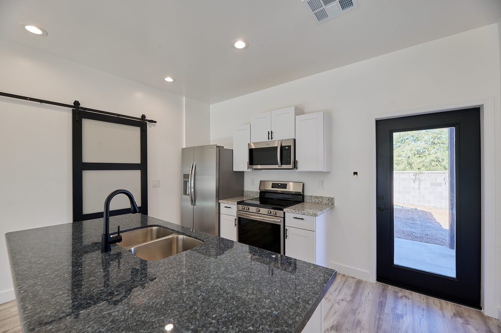 Kitchen & island